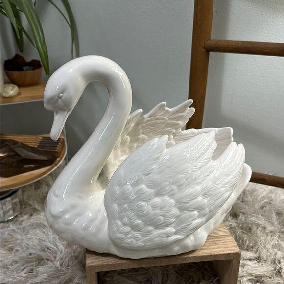 Vintage Goebel West Germany 57 303 20 Porcelain Swan Figurine Decor Planter - Picture 1 of 17